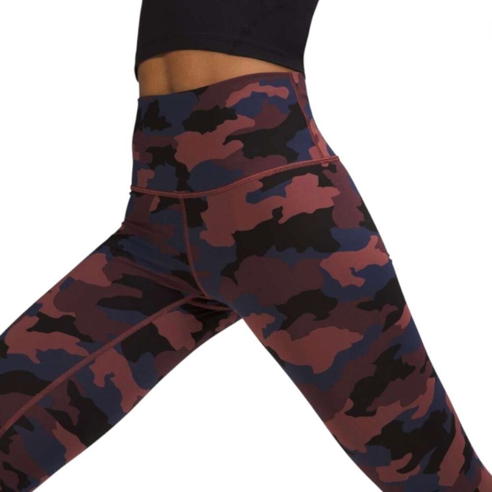 Lululemon Leggings 4 Wunder Under Camo High Rise‎ Black Red Blue